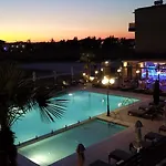Aparthotel Asteras Paralía