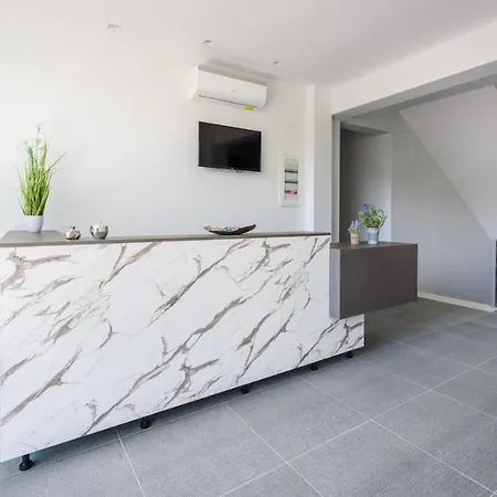 מלון דירות Asteras Paralía