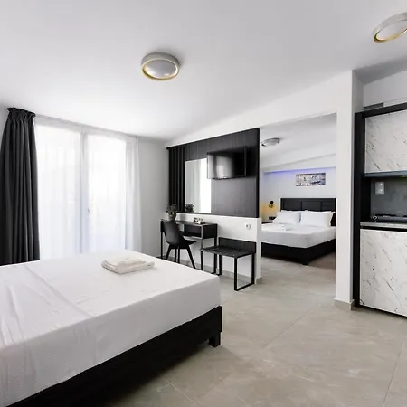 Asteras מלון דירות Paralía