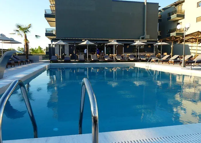 Asteras Apartahotel 4*